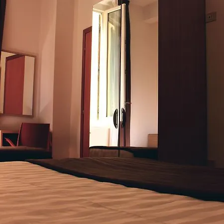 Hotel Esperanza 2*