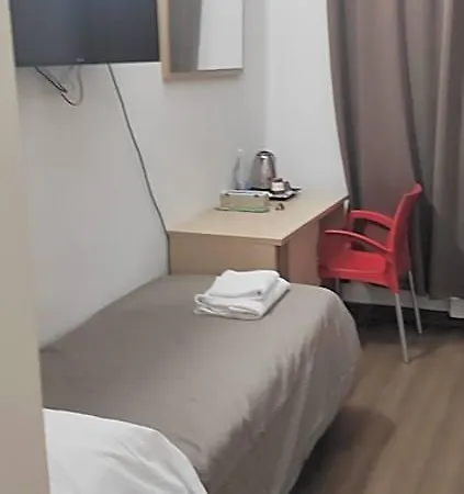 Esperanza Hotel 2*