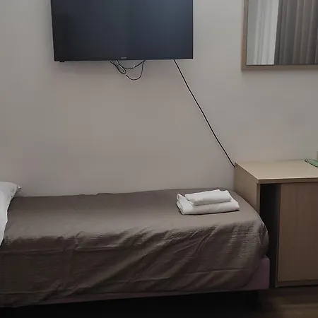 Esperanza Hotel 2*
