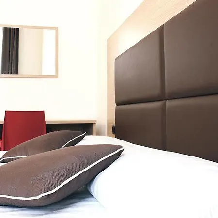 Esperanza Hotel 2*